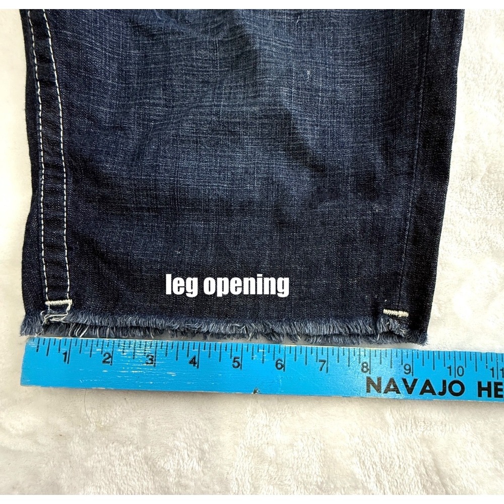 True Religion Shorts Mens 36 Denim Y2K Straight Cut Off W Flaps Frayed Raw Indie - Picture 8 of 8
